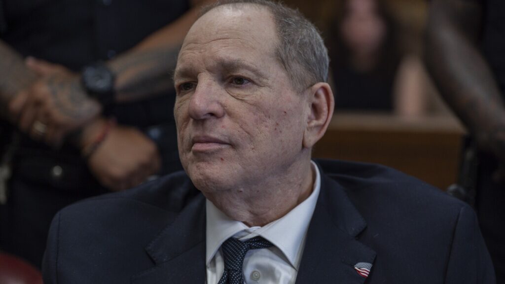 ¿Harvey Weinstein tomará su posición en su propio caso de defensa en un juicio de un crimen sexual?