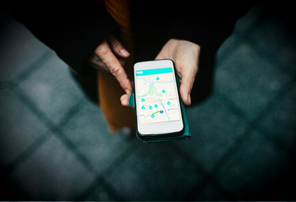 Los vendedores de vigilancia han sido atrapados explotando nuevos ataques SS7 para rastrear las ubicaciones de los teléfonos de las personas