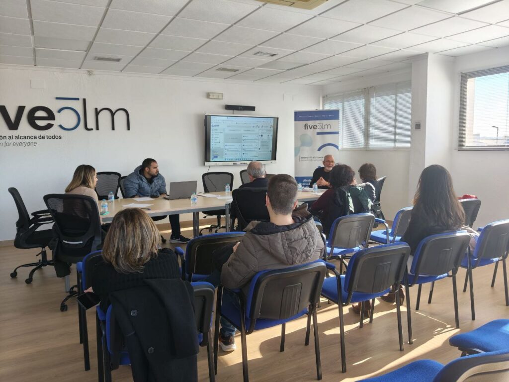 ¡Alcolea de Calatrava hace historia! Un pequeño pueblo que defiende la tecnología sanitaria con el programa FiveCLM y Doctor TwinH, redefiniendo la salud rural a nivel global