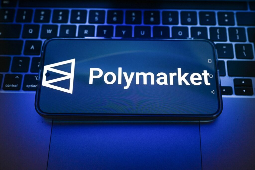 Ingeniero de Google que ganó 1,2 millones de dólares con Polymarket acusado de uso de información privilegiada
