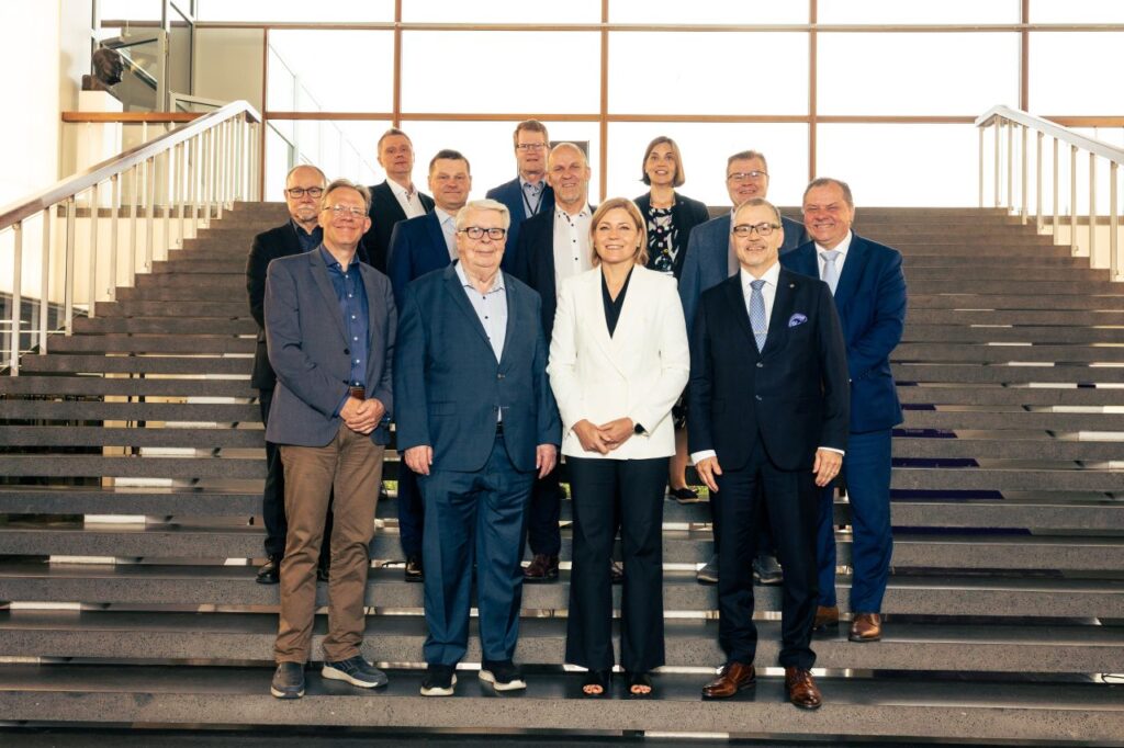 El papel de Tampere como contribuyente clave a las ambiciones de semiconductores de Europa destacado por el jefe de tecnología de la UE