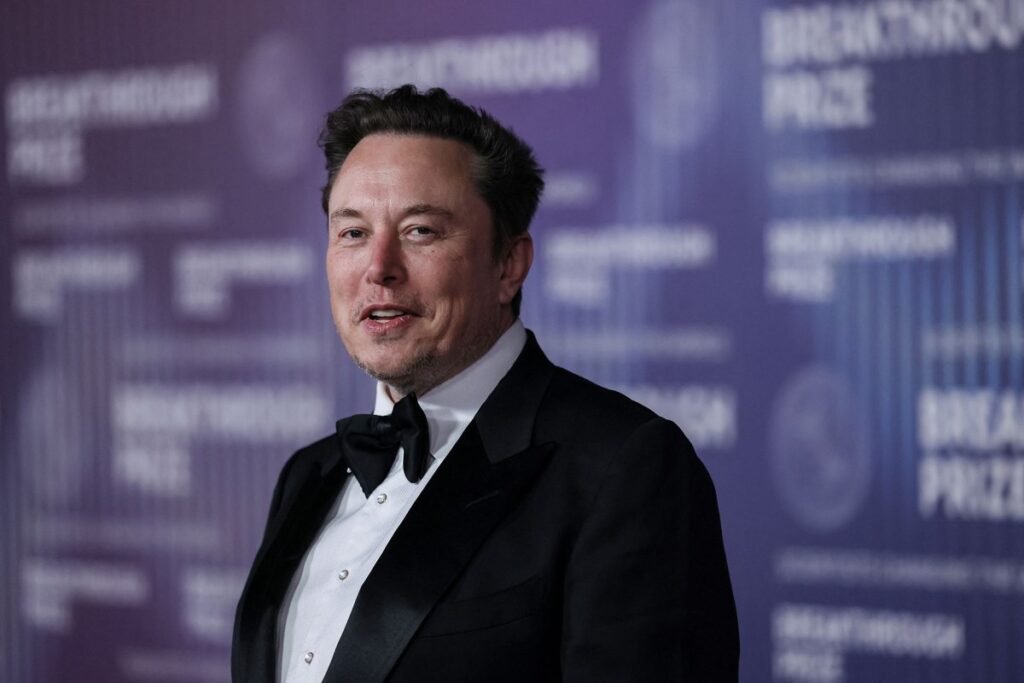 Elon Musk se convierte en el primer multimillonario del mundo tras la histórica salida a bolsa de SpaceX
