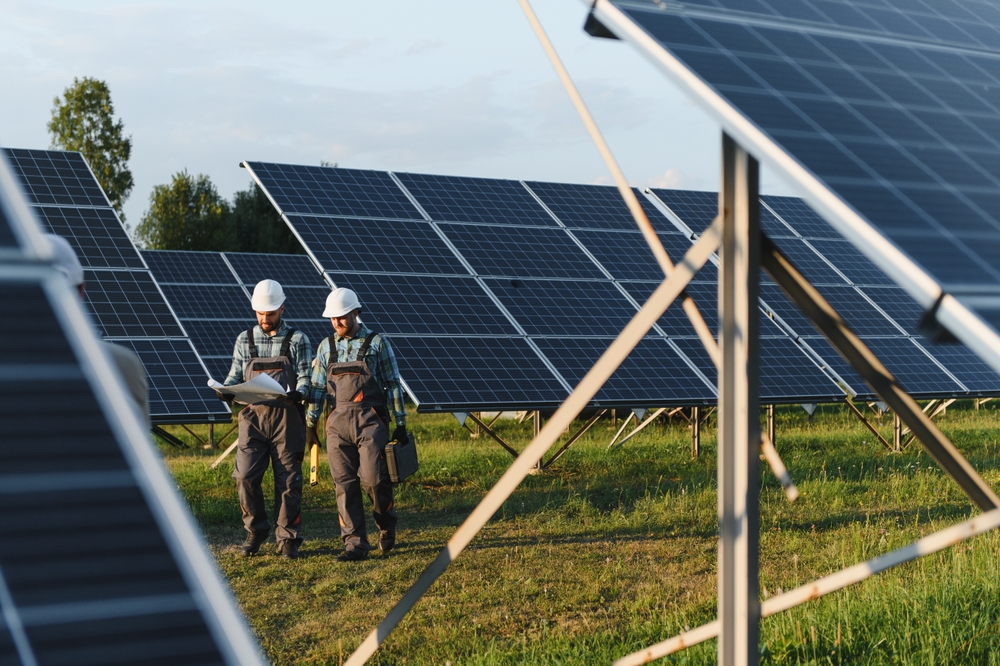 Se aprueba One Earth Solar Farm a medida que se expande el negocio de generación de energía solar a gran escala en el Reino Unido