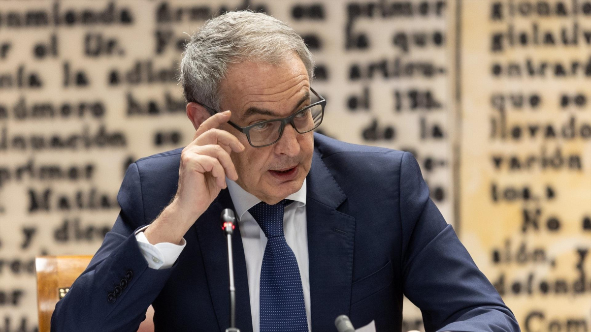 El juez Calama rechaza la nulidad de la causa de Plus Ultra planteada por Zapatero