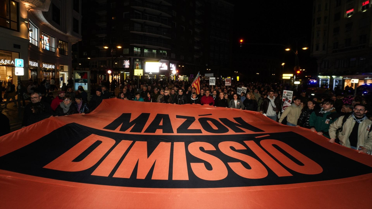 Las protestas contra Mazón por la DANA llegan por primera vez a Alacant