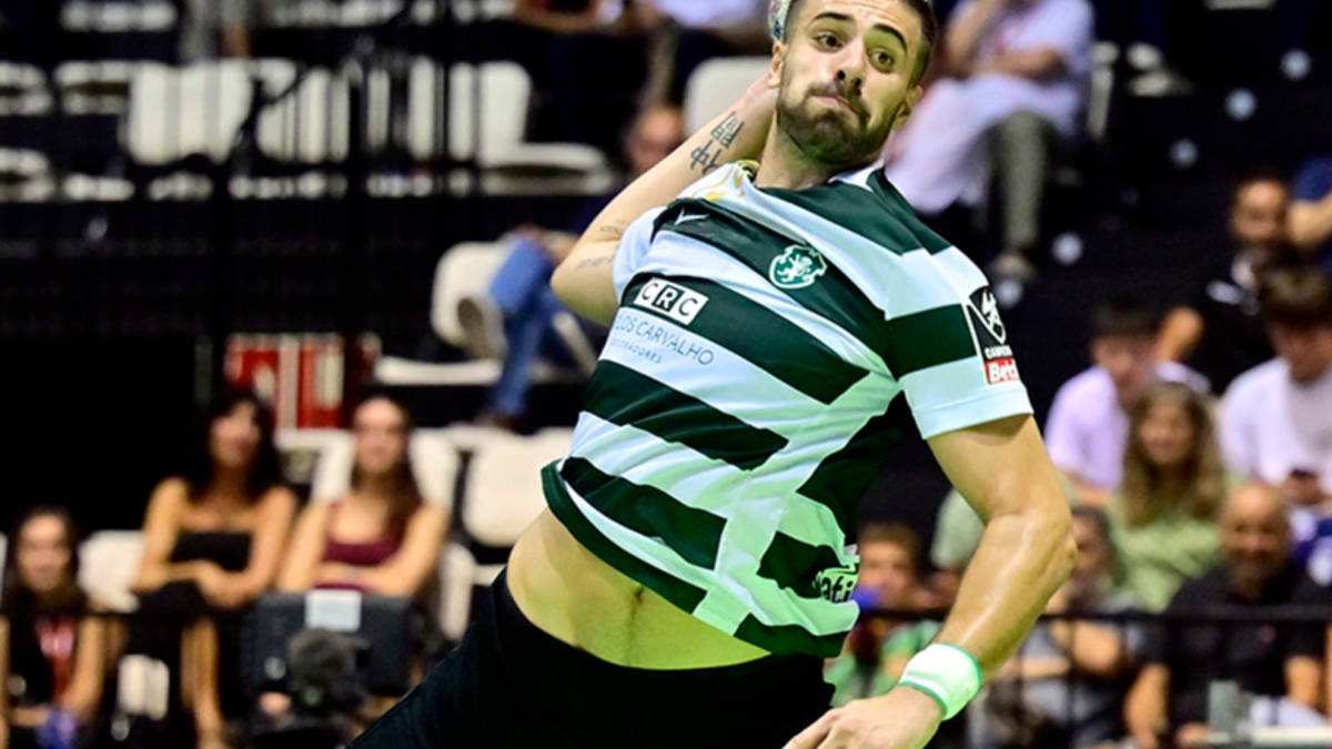 El Sporting sufre para tumbar al Bidasoa