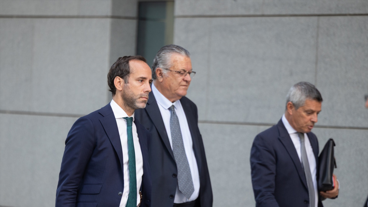 El expresidente de Plus Ultra insiste en vincular a Zapatero con el rescate de la aerolínea pero no especifica con quién habló