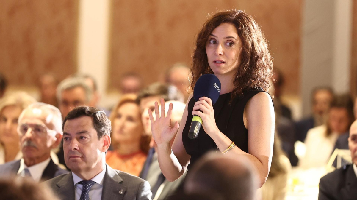 Ayuso llega al debate del estado de la región en su momento más delicado por el escándalo del ático