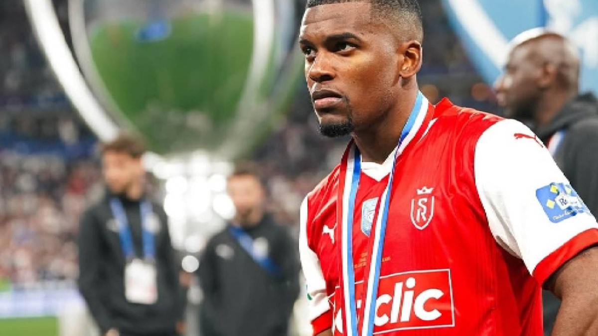 La FIFA no autoriza el fichaje de Akieme