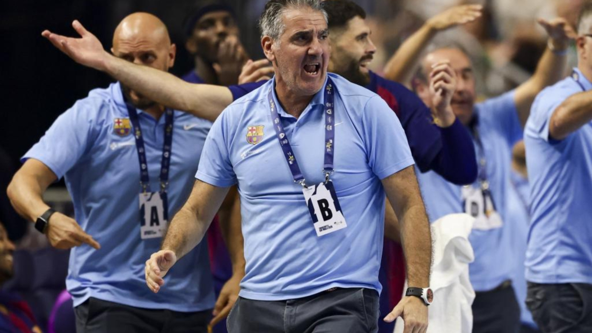 Carlos Ortega seguirá como entrenador del Barça hasta 2031