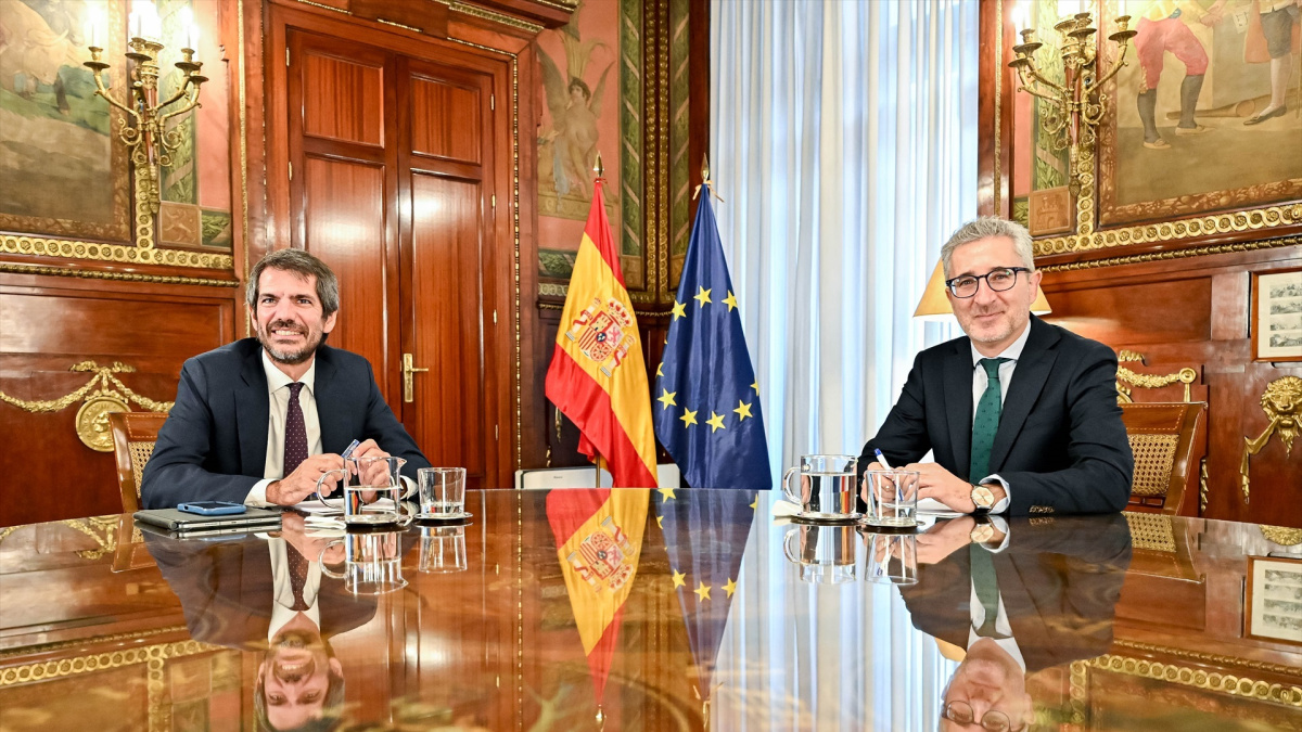 PSOE y Sumar aceleran la negociación para aprobar los Presupuestos ante el escepticismo de sus aliados