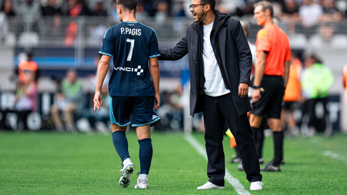 Rosenior no tiene piedad de ‘su’ Estrasburgo y sigue reivindicándose con el París FC