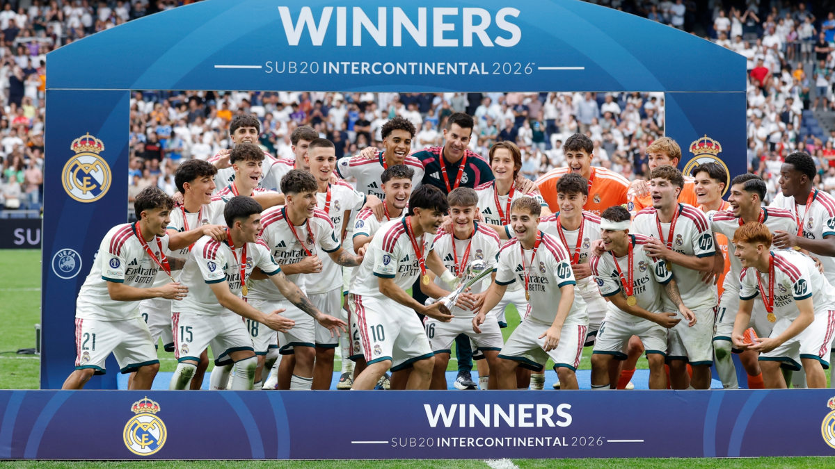 Thiago y los campeones del mundo