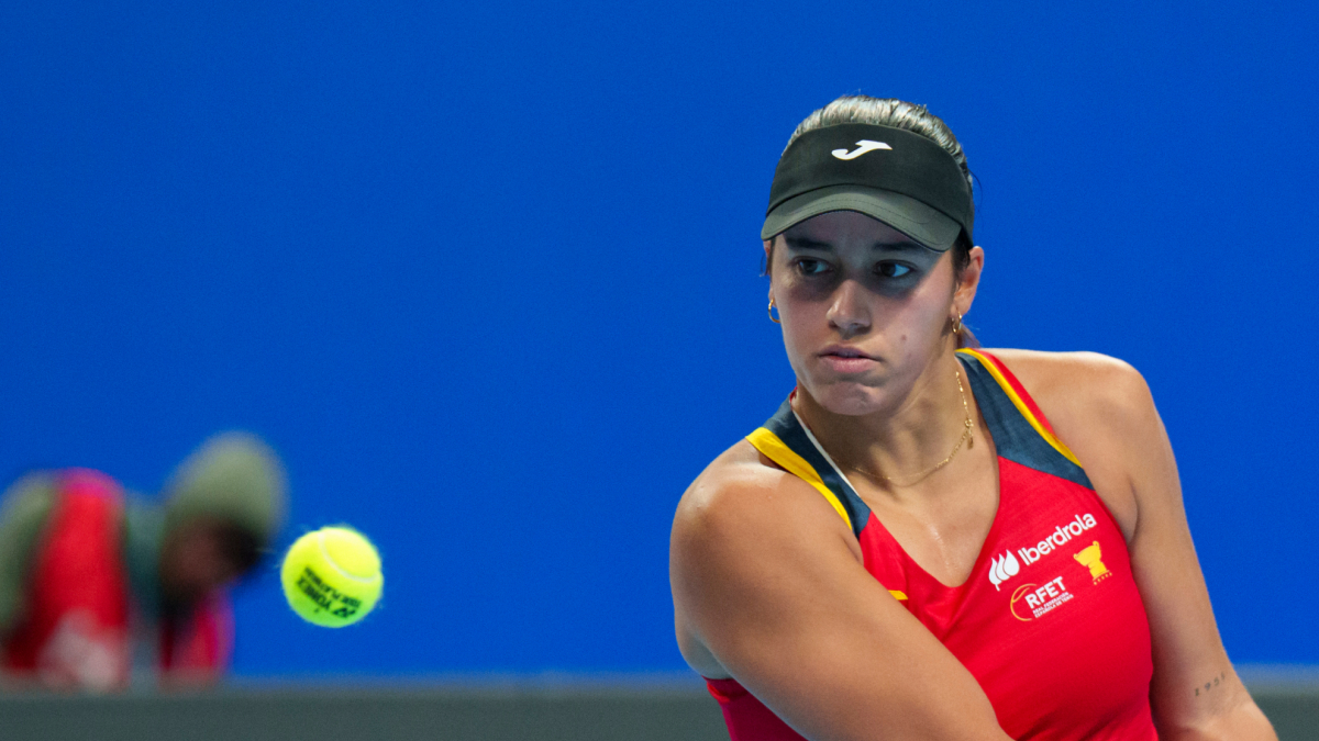 Bouzas gana a Zhiyenbayeva y pone por delante a España en la Billie Jean King Cup