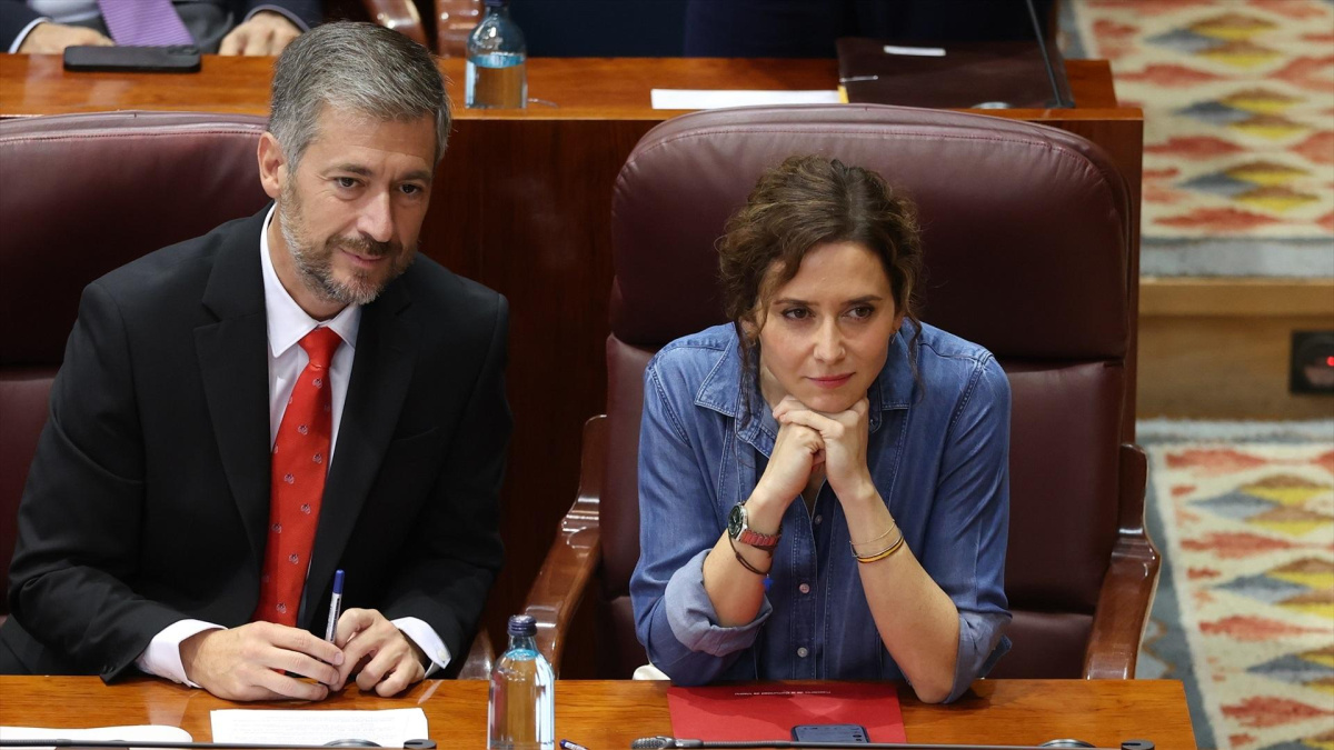 Ayuso admite que fue su equipo el que decidió comprar el ático: «A mí no me pareció mal»