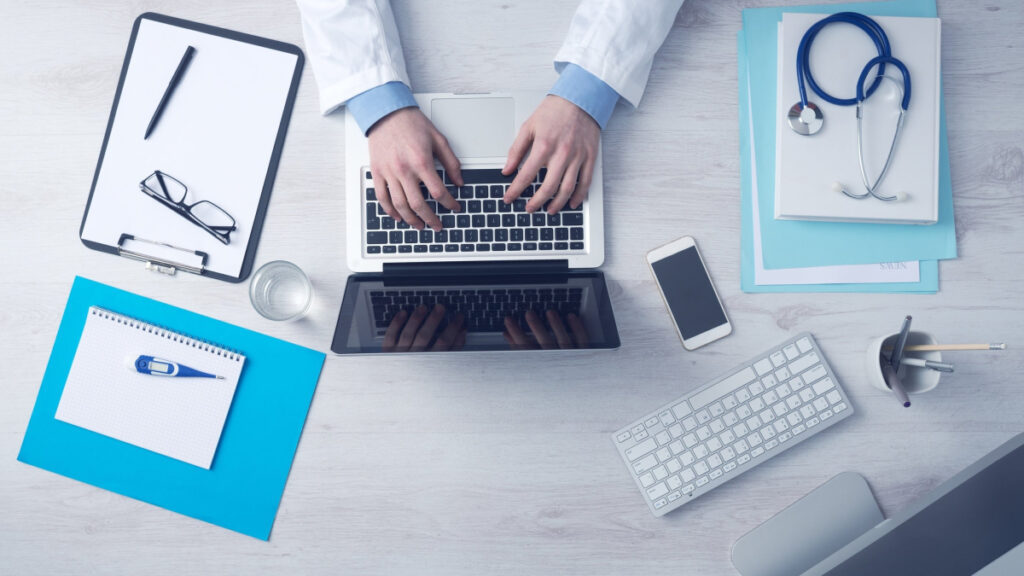 Está bien no tener que ir al médico, pero eso no significa que debas ser el dueño de tu salud…