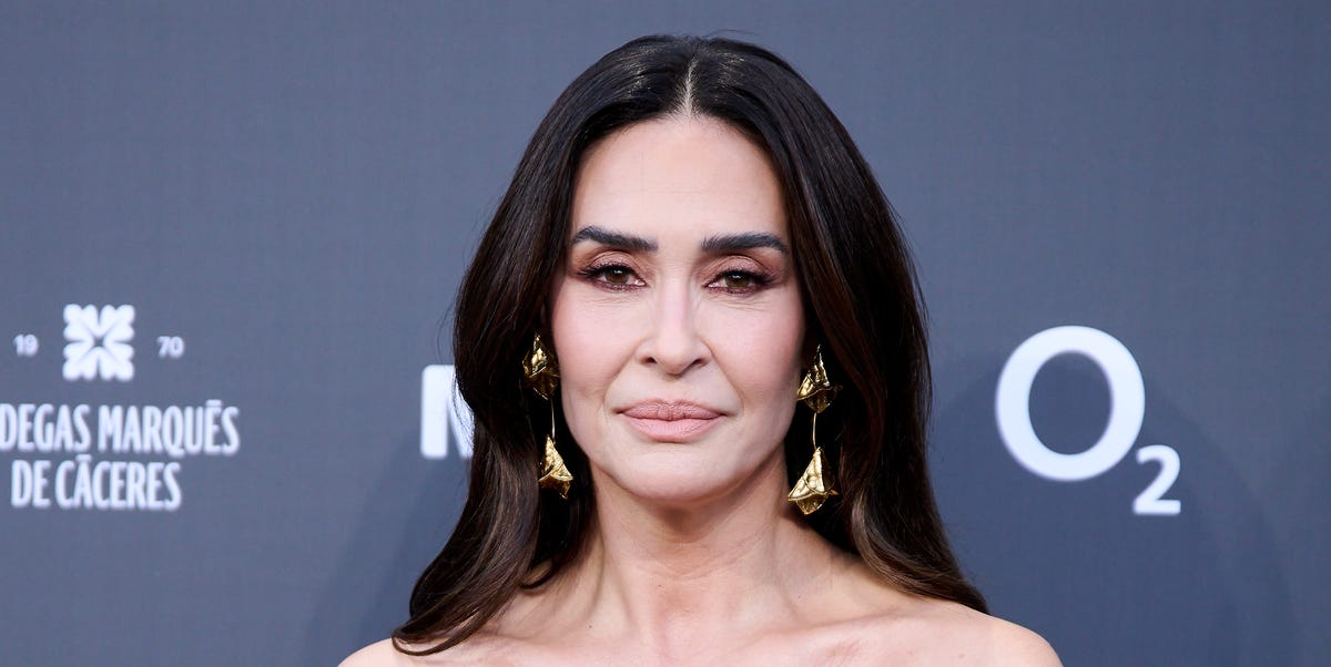 Vicky Martín Berrocal con la bermuda de Zara de menos de 30€ tendencia para volver a la oficina