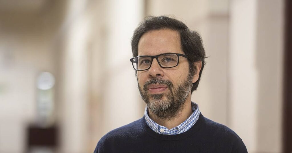 Axel Rivas: “Ante las promesas incumplidas de la innovación educativa, hoy hay una vuelta al orden y la disciplina”