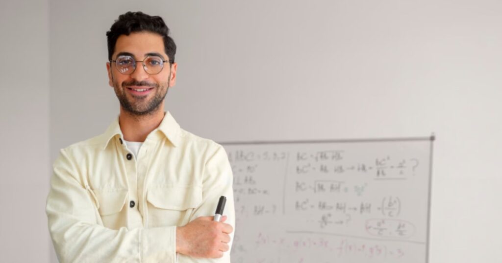 Día del Profesor: qué significa enseñar hoy, entre la vocación, la IA y el desafío de preparar a los estudiantes para el futuro