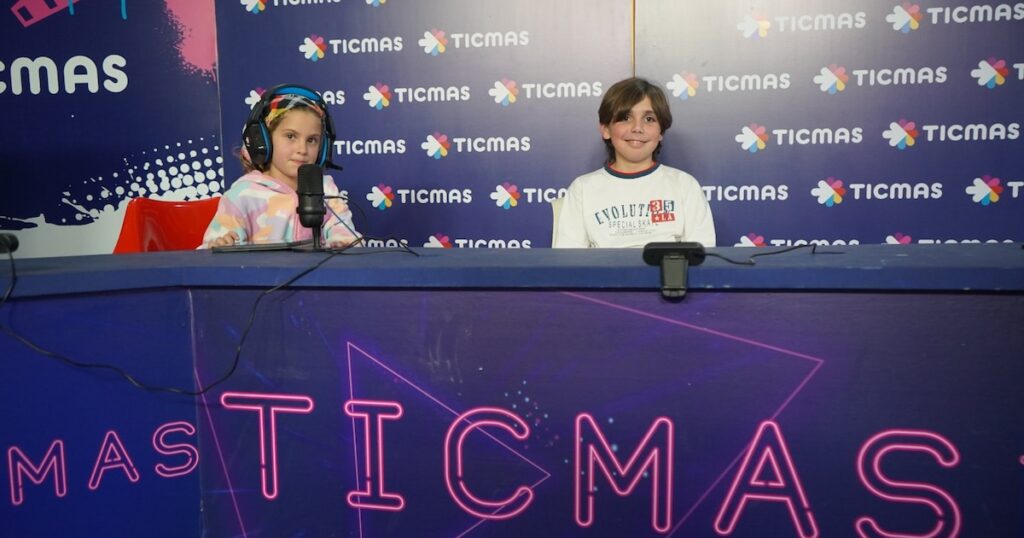 “Mi hijo quiere ser streamer profesional”: cómo hacer que esa aspiración se convierta en un motor para la lectura