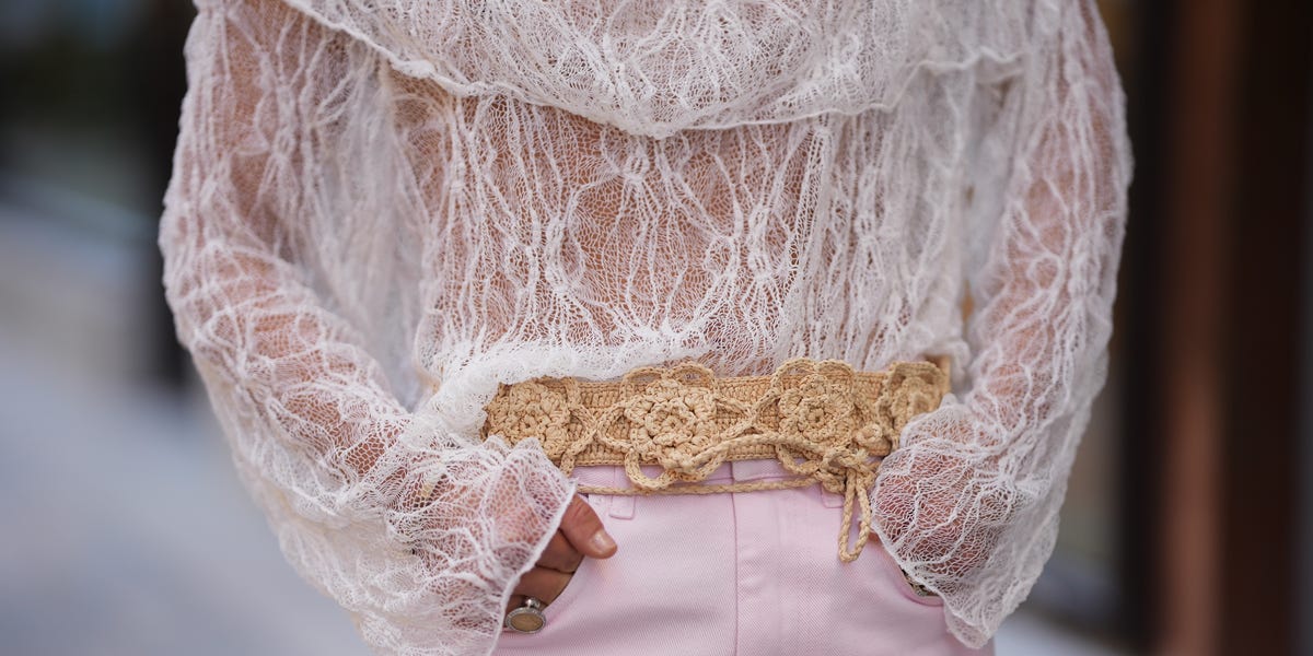 Estas 5 blusas boho y románticas de Zara son absoluta tendencia y perfectas para combinar con vaqueros