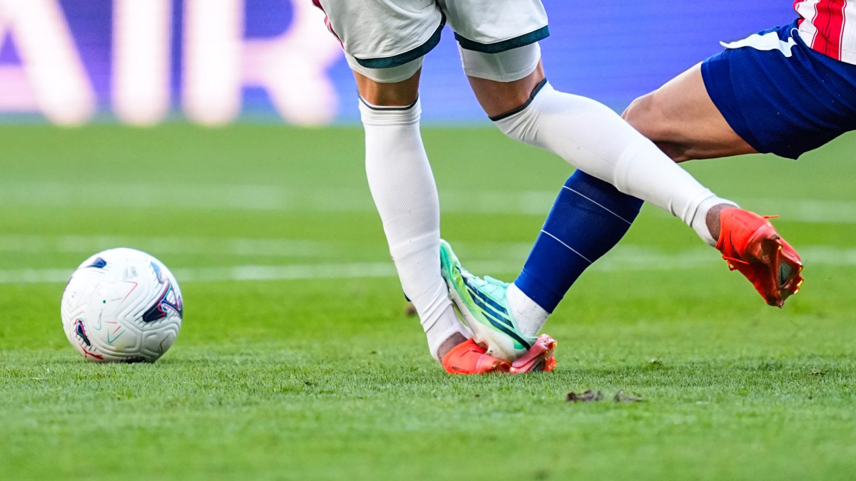 Valdano le reprocha a Valverde su reacción «naif» tras la entrada de roja de Kang-in Lee