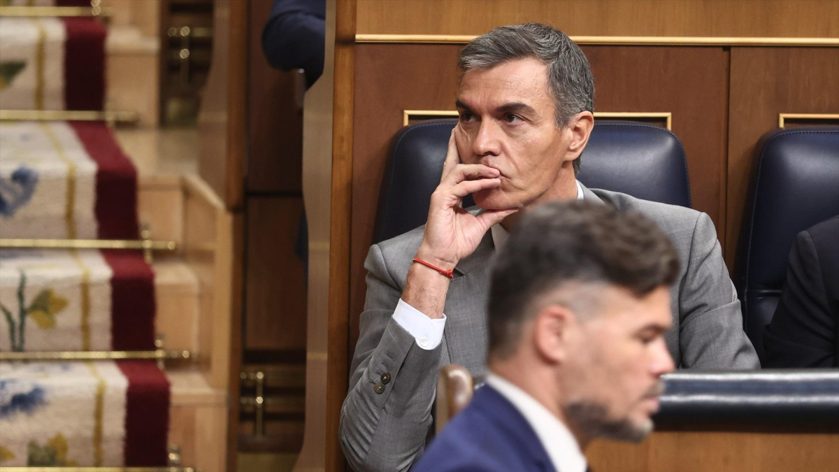 Sánchez sopesa un posible adelanto electoral para llevar a las urnas la indignación por la vivienda