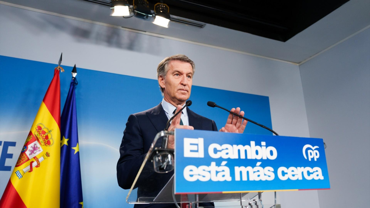 Feijóo pide a su electorado que «no se confíe» el 29 de noviembre: «Las elecciones son PSOE o democracia»