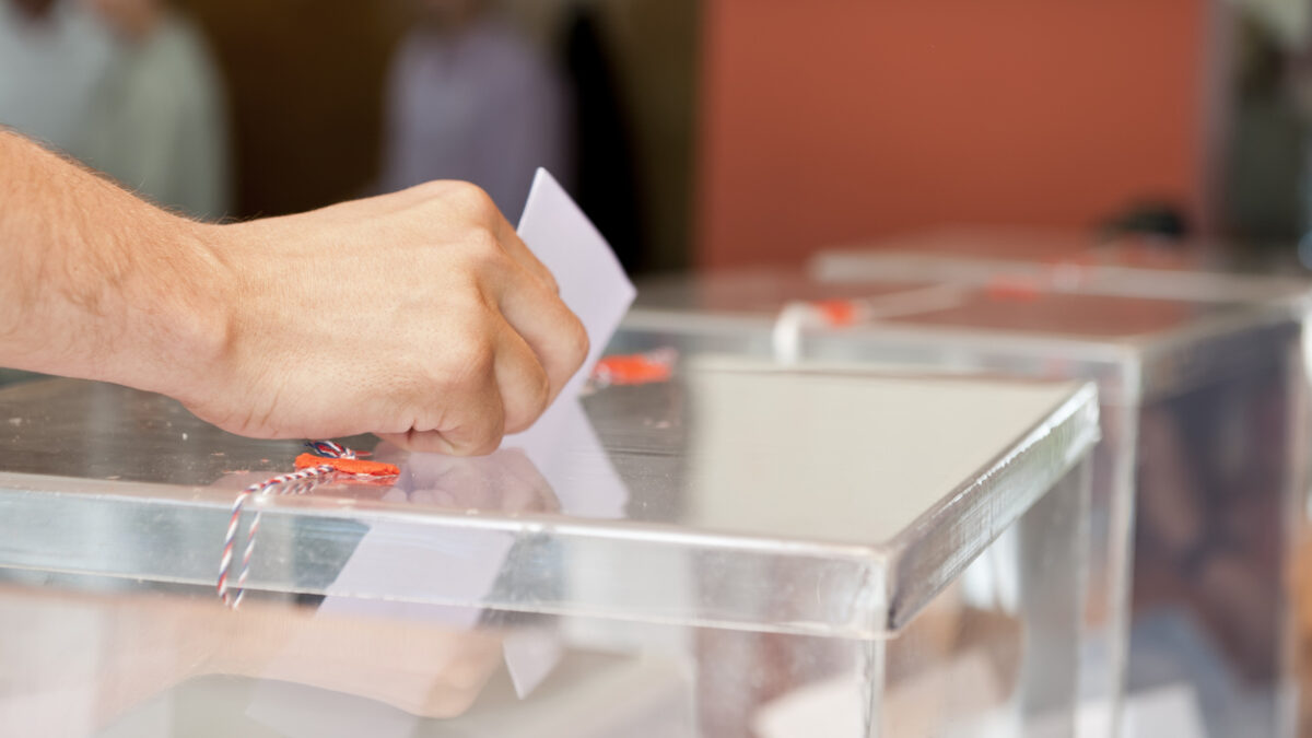 ATA pide a los partidos diez medidas para mejorar la vida de los autónomos