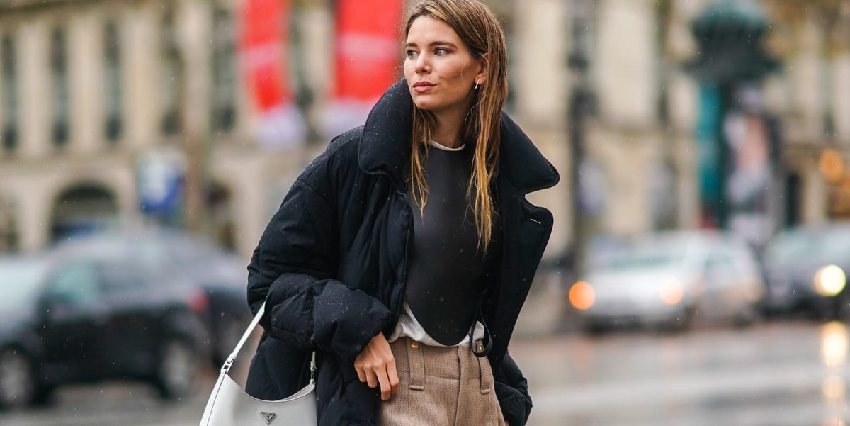 5 abrigos ligeros de Zara, mitad parka y mitad gabardina, para los días de viento y lluvia