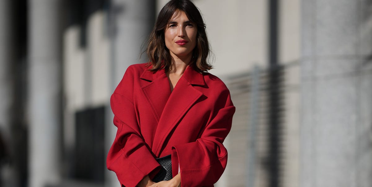 Primark arrasa con sus 7 abrigos de tendencia para looks de oficina minimalistas