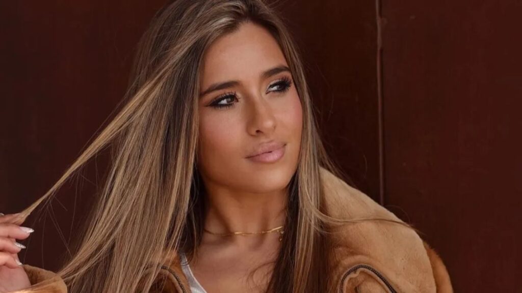 Quién es Elena Adsuara, la pareja de Roberto Fernández que participó en ‘La isla de las tentaciones’: ya estuvo con otro jugador de España
