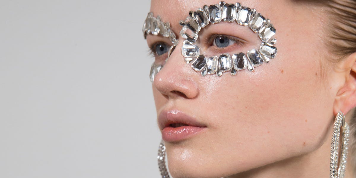 Las 10 mejores mascarillas antiedad e hidratantes para mujer